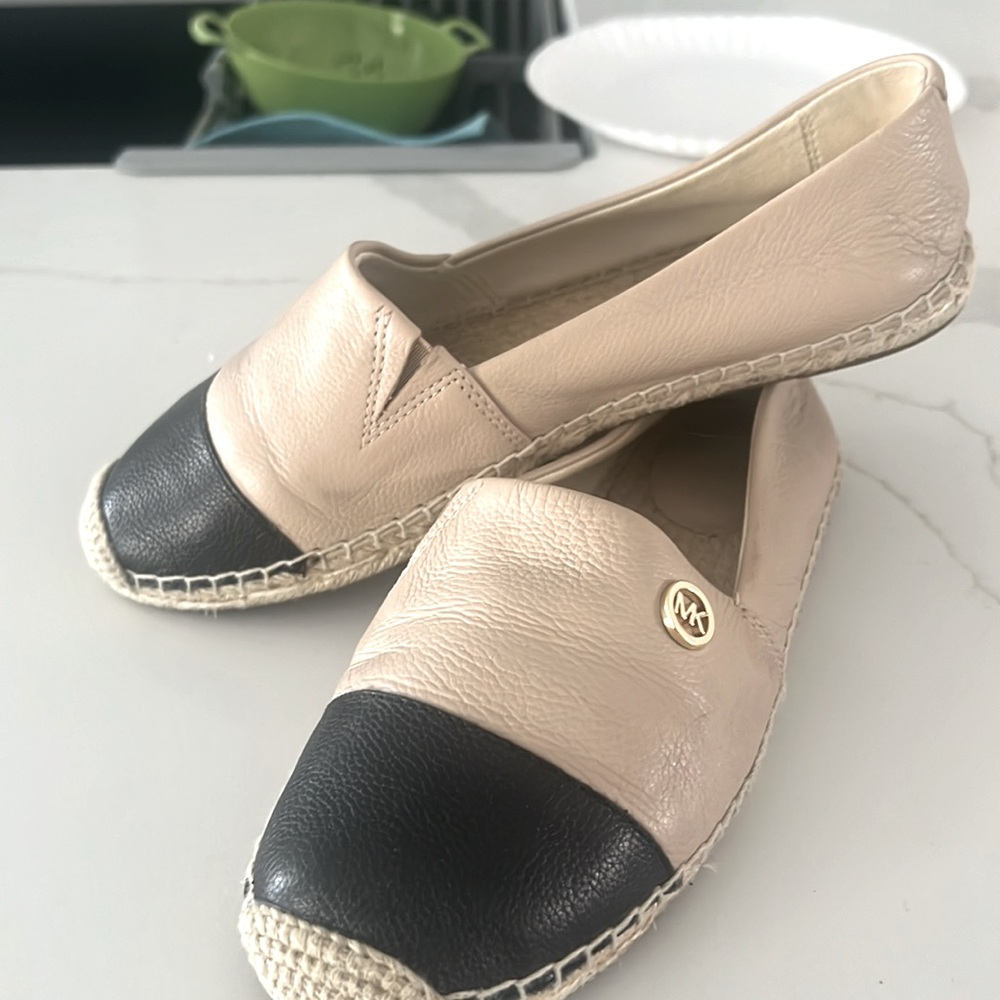 Michael Kors espadrille. Size 6